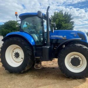 New Holland T7.235